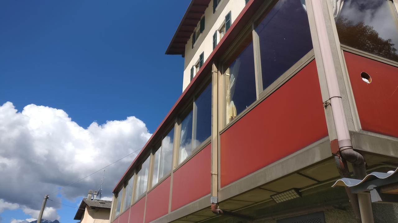 La Valle Del Drago Hotel Piazza Brembana Eksteriør billede