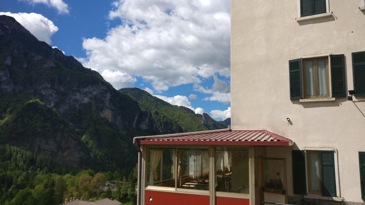 La Valle Del Drago Hotel Piazza Brembana Eksteriør billede